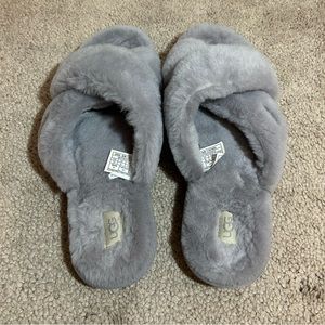 Ugg slippers slides